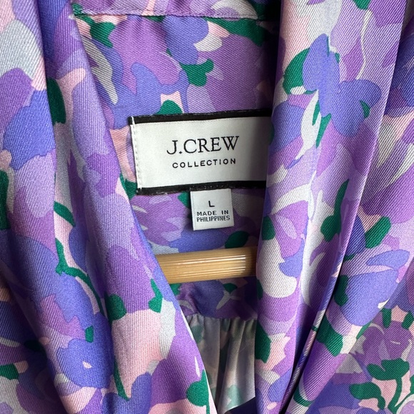 J. Crew Collection tie-neck top in Ratti® lilac collage print. Size Large - Picture 4 of 5